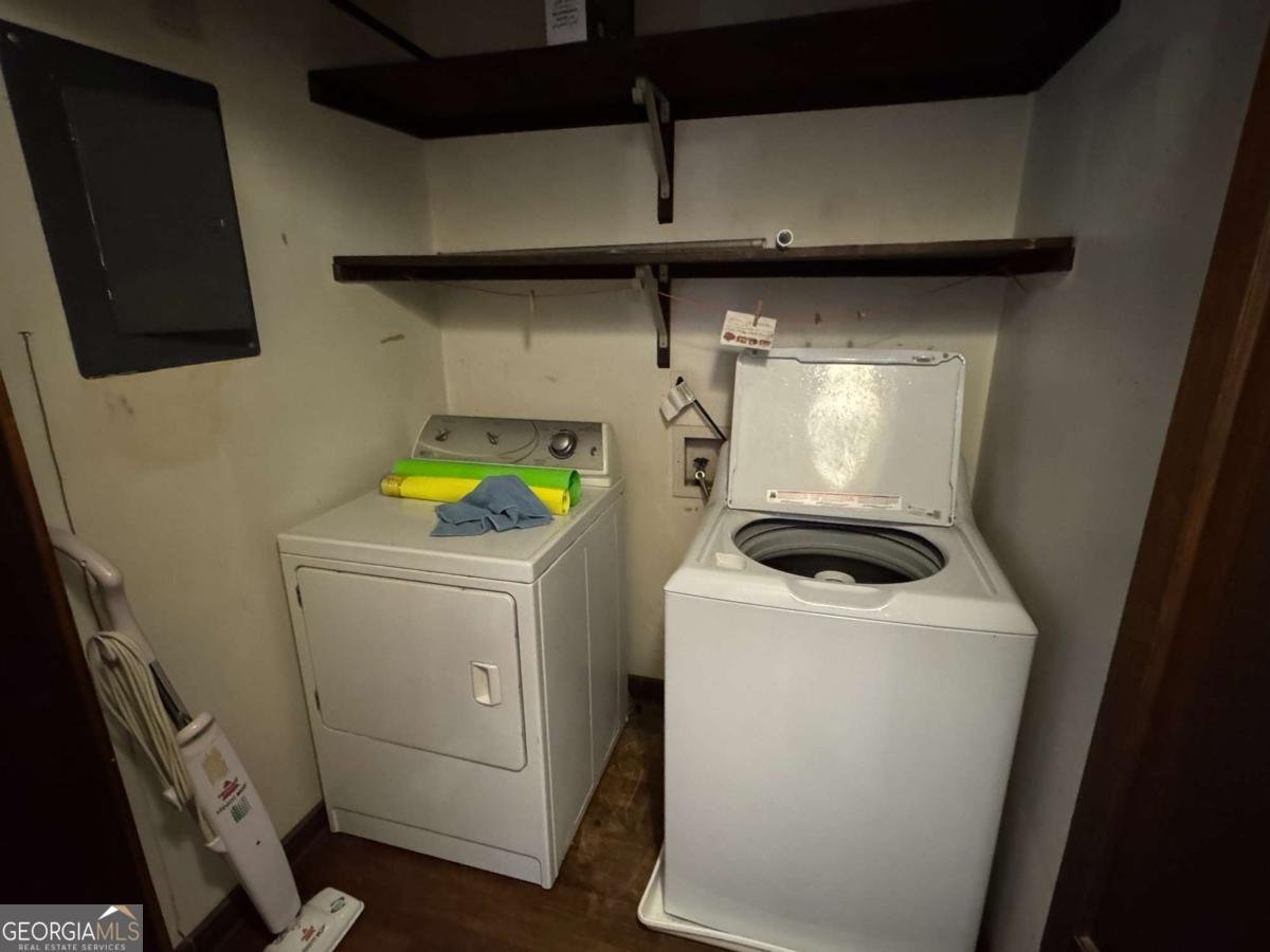 933 Viking Drive Stone Mountain - Photo 43