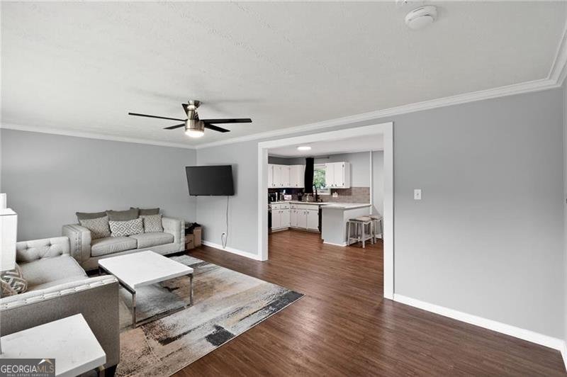 624 Village Lane Drive Marietta - Photo 6