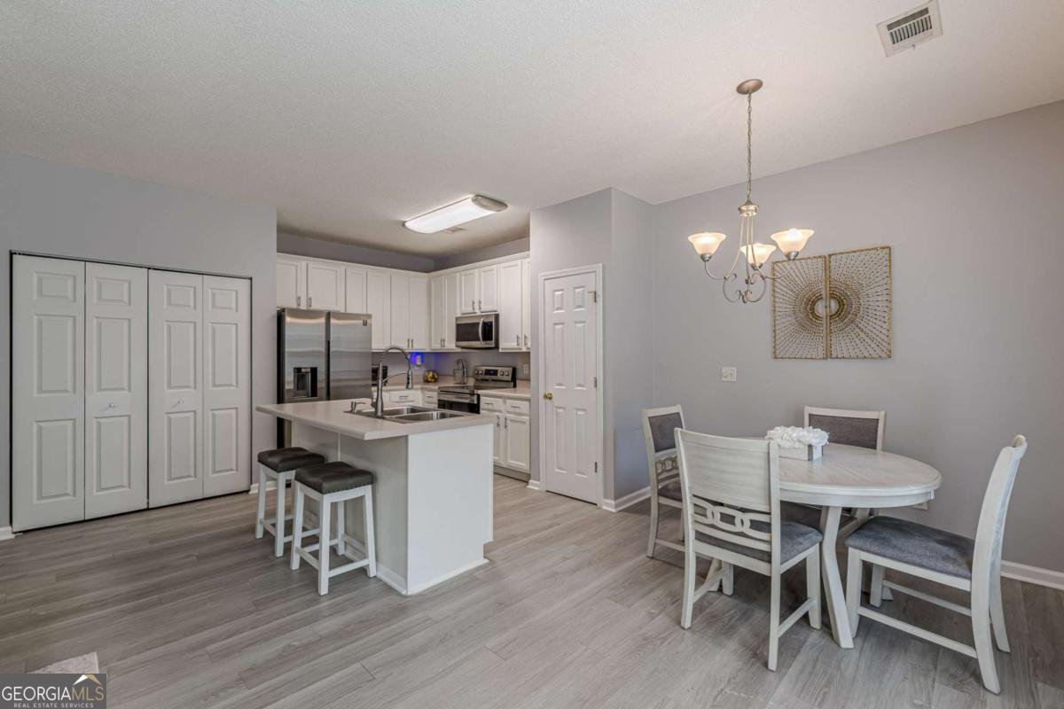 7640 Rutgers Circle Fairburn - Photo 16