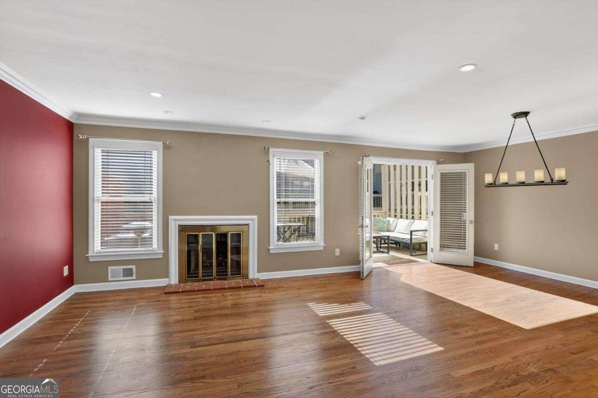 1352 Sheffield Glen Way Atlanta - Photo 9