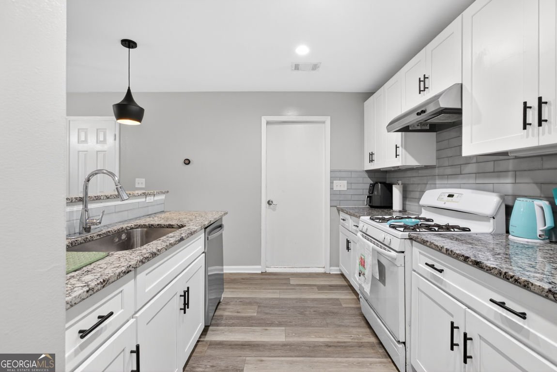 1056 Heathmoor Court Norcross - Photo 11