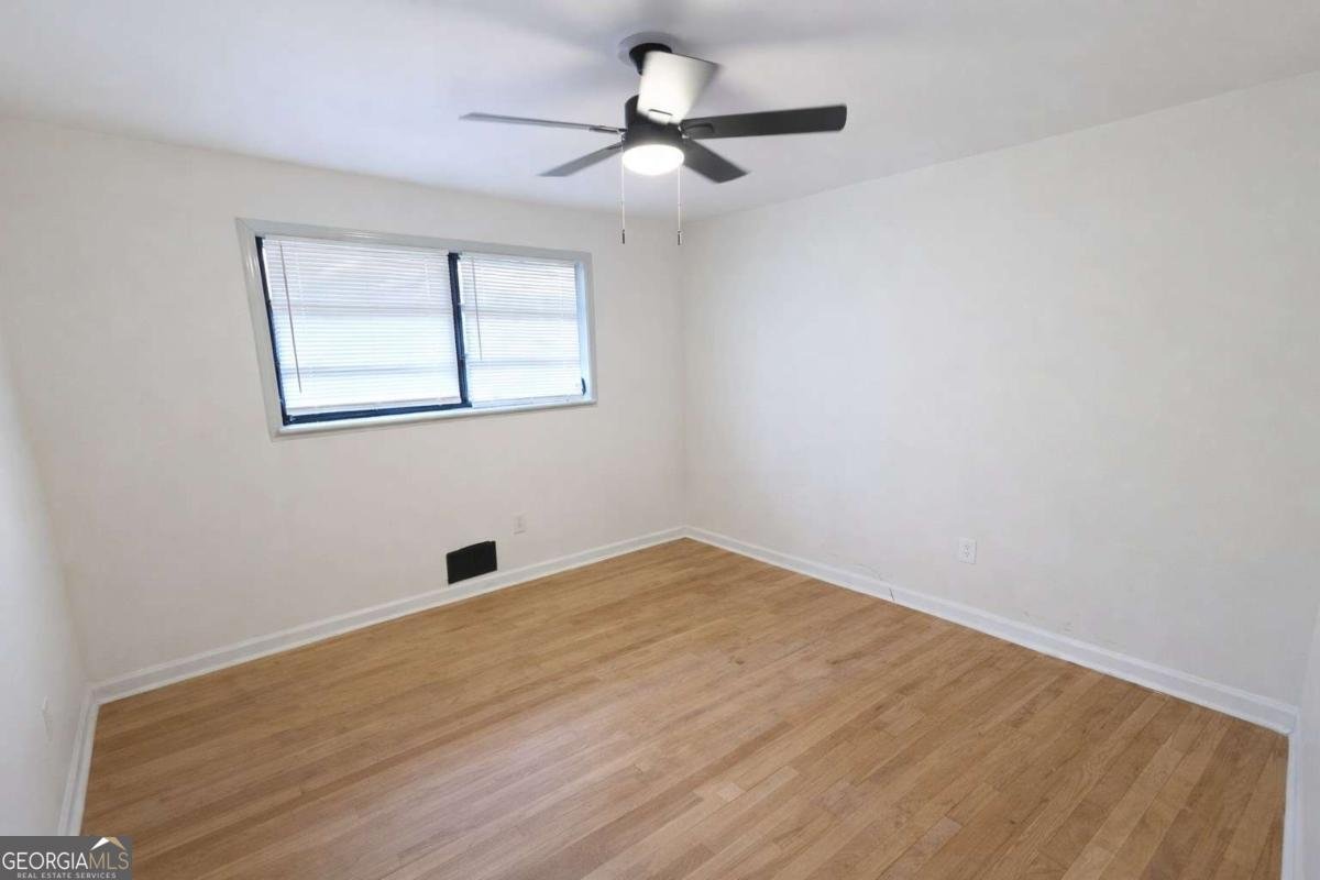 2875 Oldknow Drive Atlanta - Photo 17