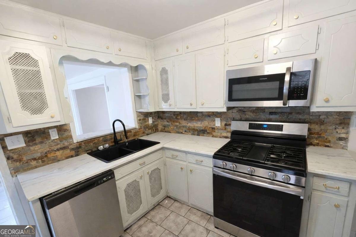 2875 Oldknow Drive Atlanta - Photo 9