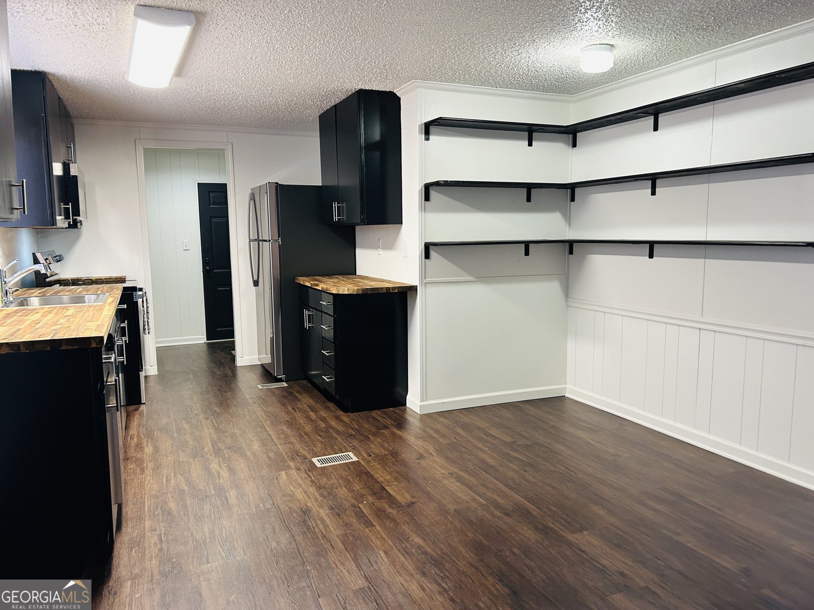 942 Paradise Valley Cornelia - Photo 10