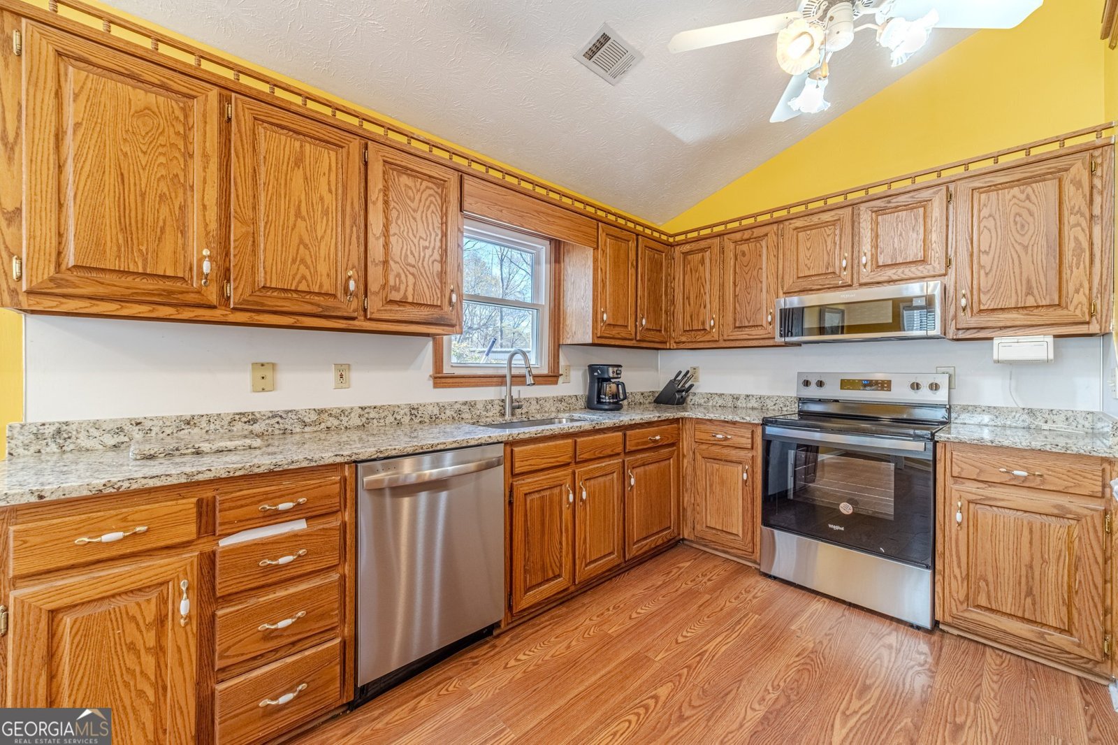 45 Somerset Court Covington - Photo 12