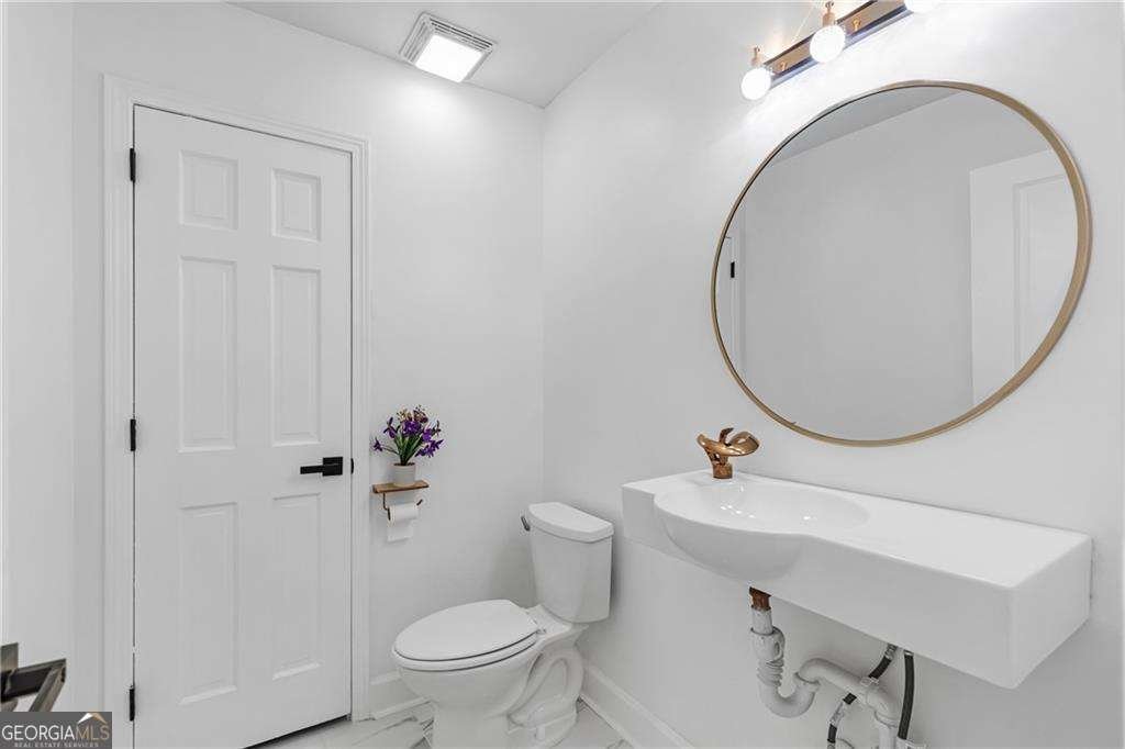 4373 Buckingham Circle Decatur - Photo 9