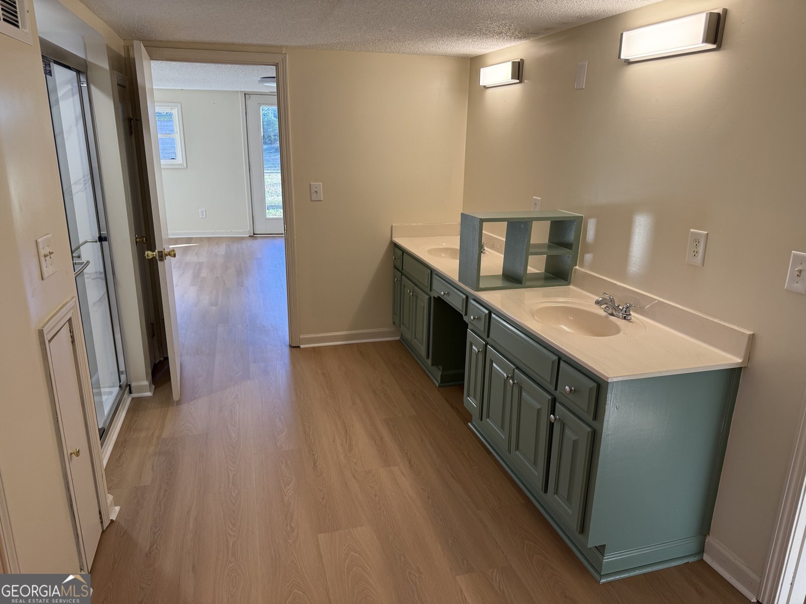 291 Harris Street Concord - Photo 19