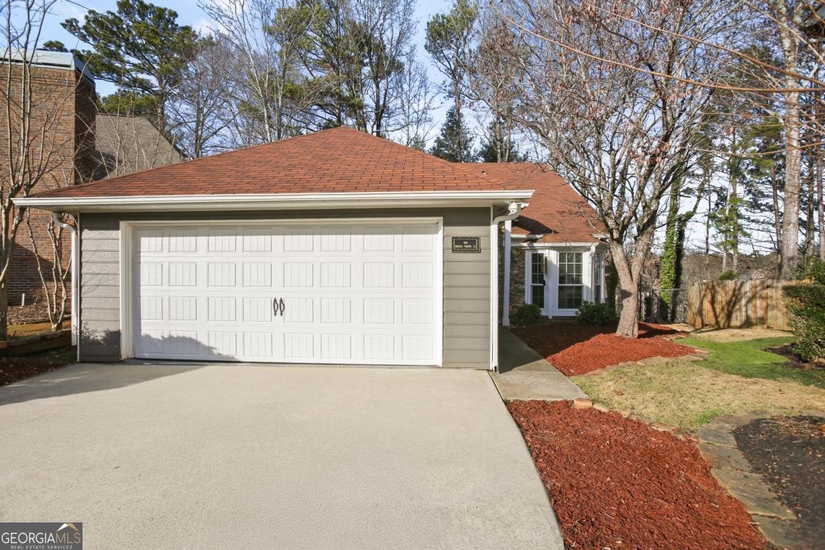 920 Bridge Pointe Court Alpharetta - Photo 1