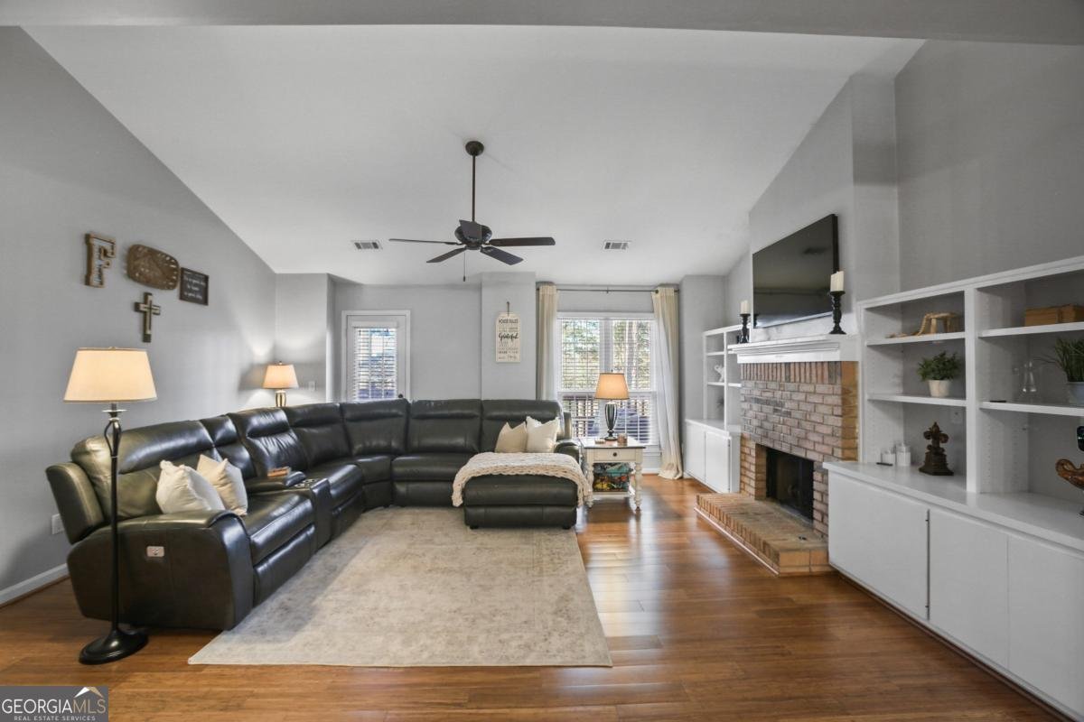 920 Bridge Pointe Court Alpharetta - Photo 11