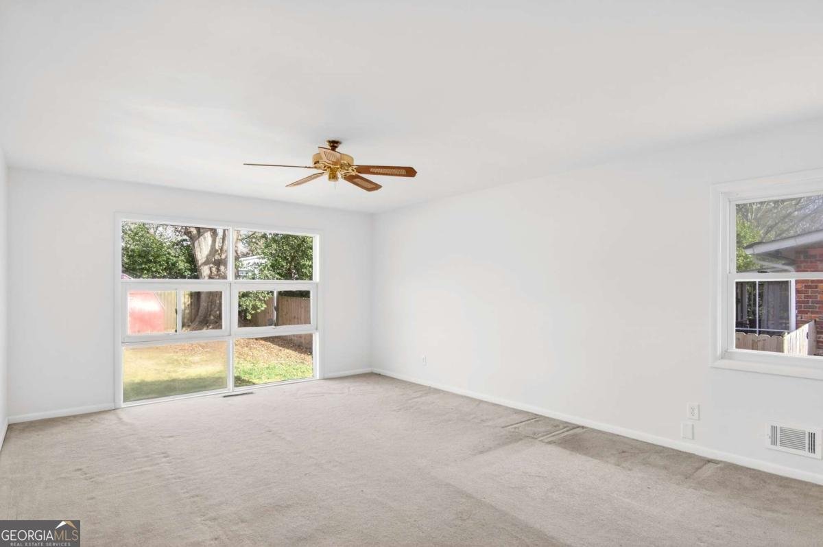 2439 Little John Trail Marietta - Photo 11