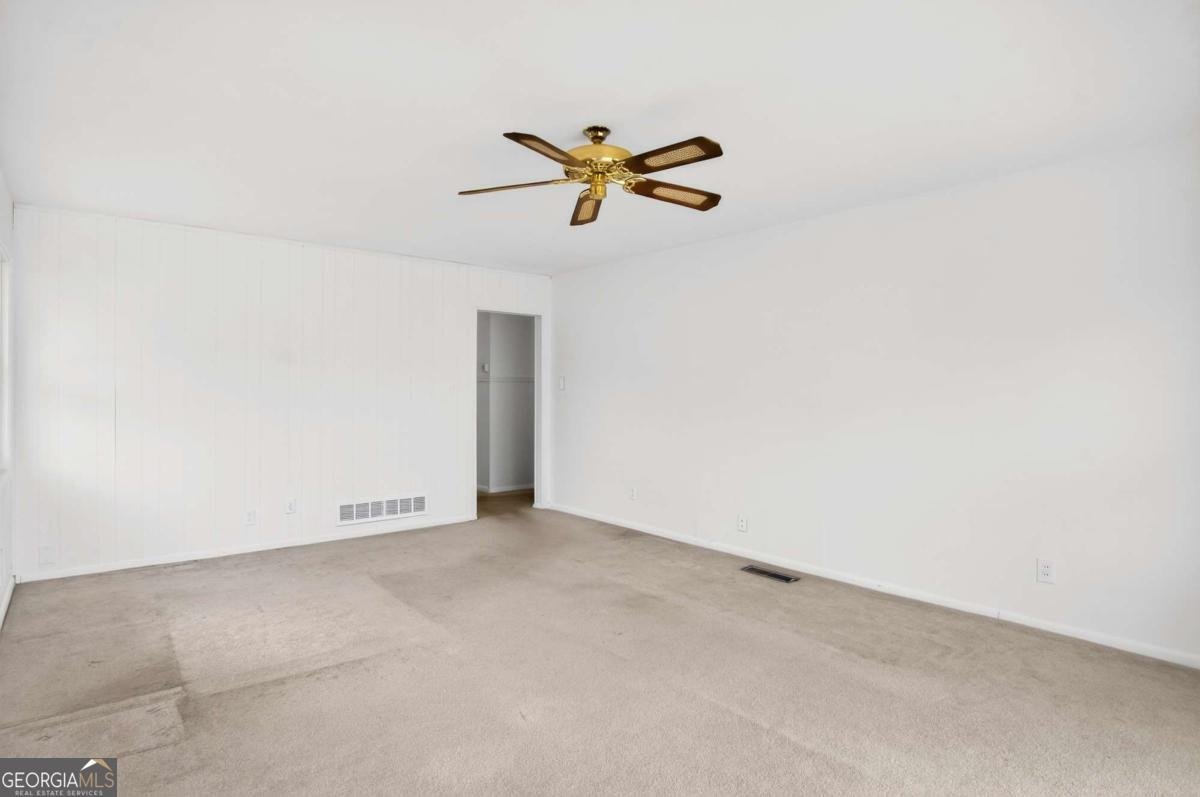 2439 Little John Trail Marietta - Photo 12