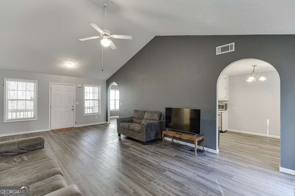 1590 Piney Grove Road Loganville - Photo 9