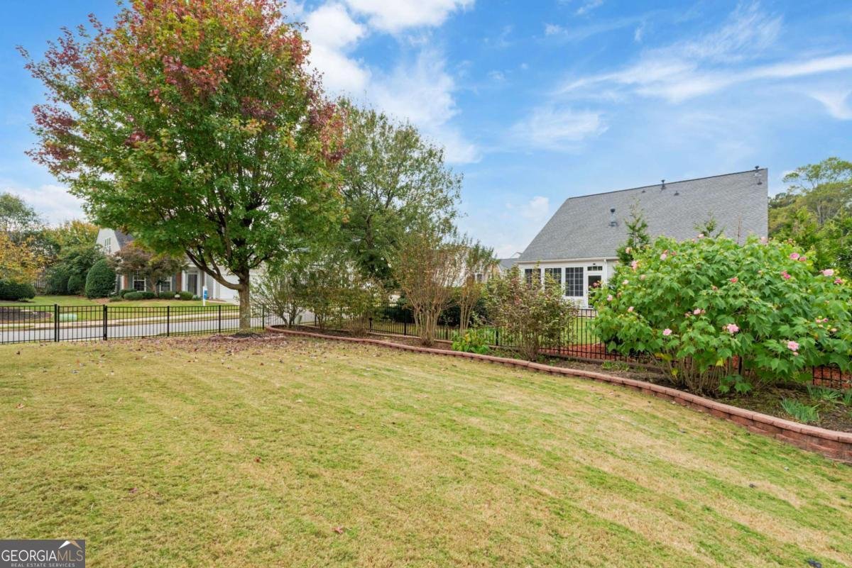 3916 Deerborne Drive Cumming - Photo 35