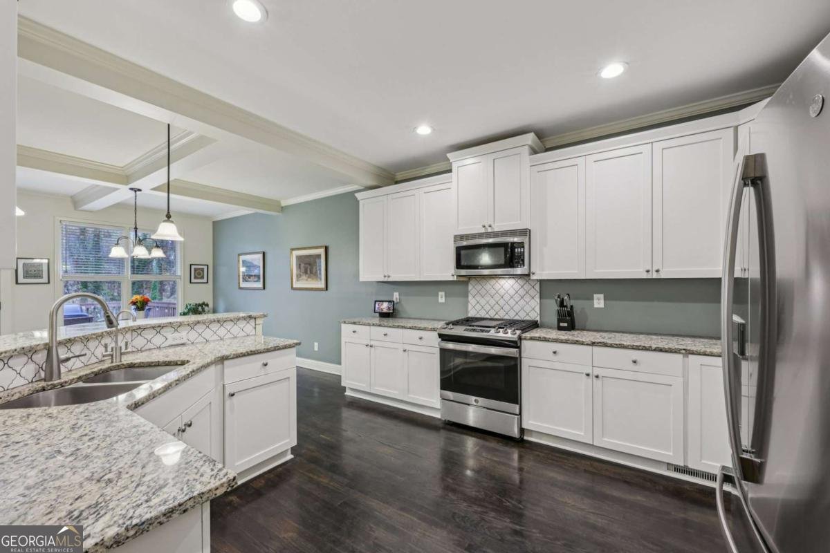 2556 Kickerillo Way Atlanta - Photo 7