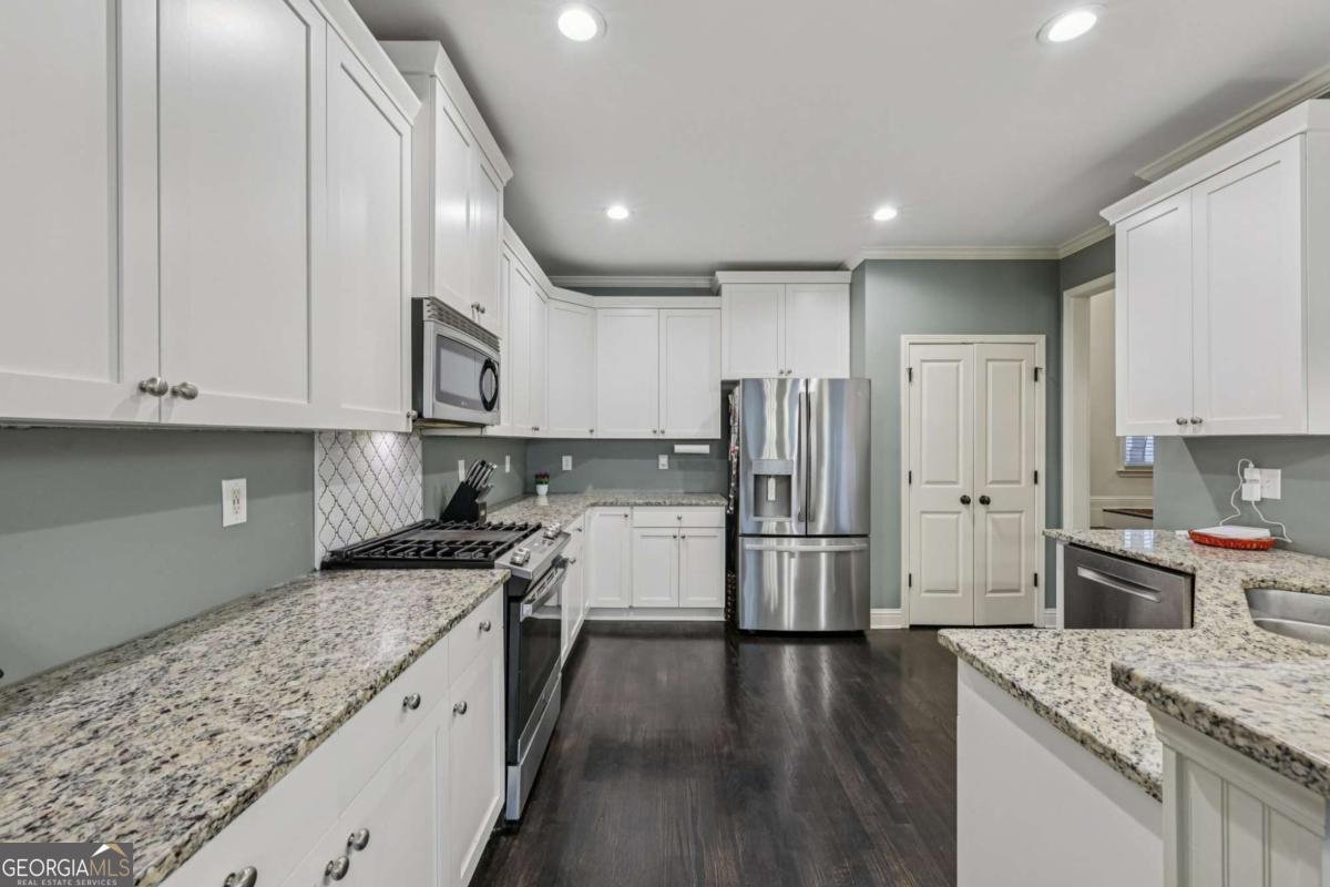 2556 Kickerillo Way Atlanta - Photo 8