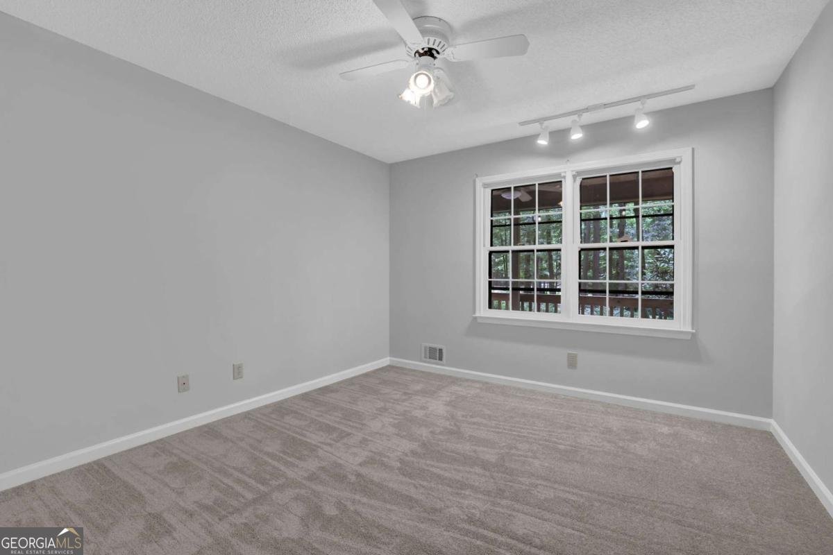 6896 Heardsville Road Cumming - Photo 27