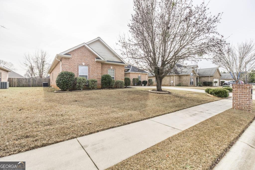 104 Downshire Way Warner Robins - Photo 6