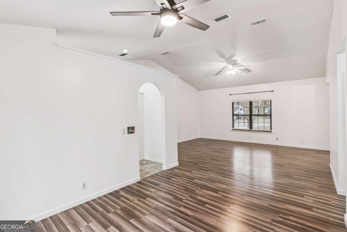 104 Westridge Court Kingsland - Photo 10