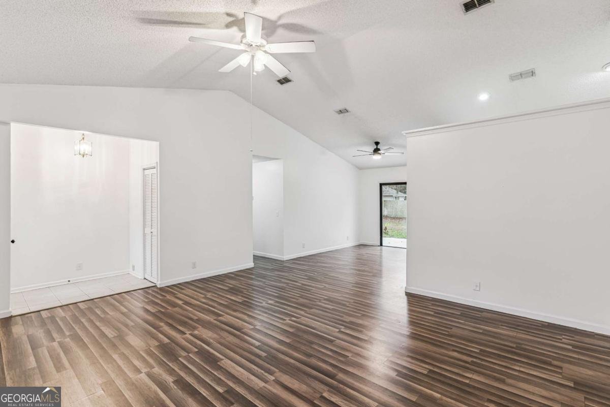 104 Westridge Court Kingsland - Photo 6