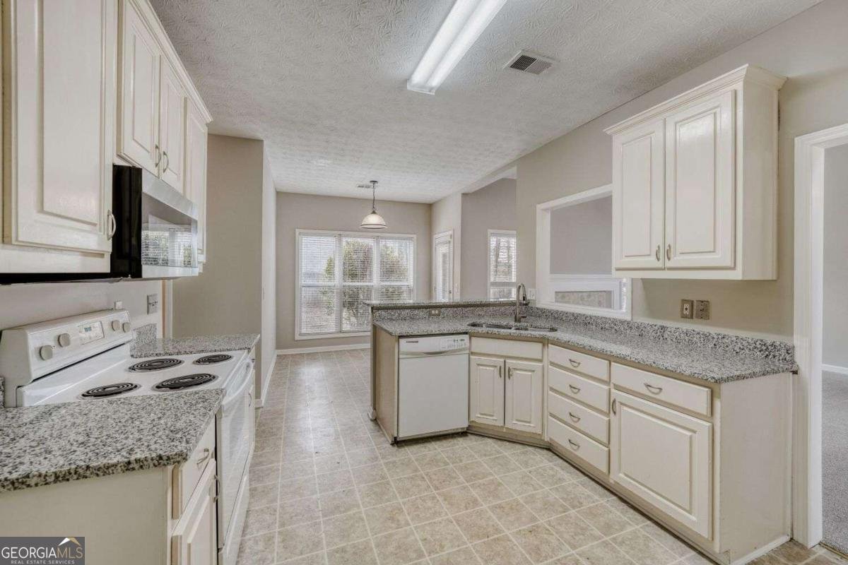 3653 Broad River Court Ellenwood - Photo 10