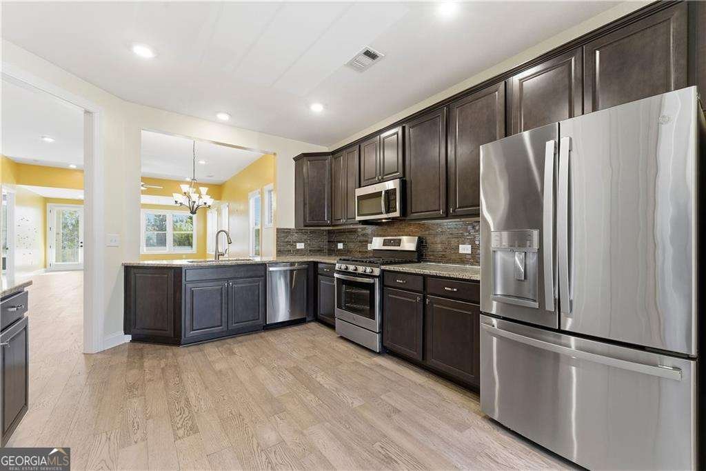 321 Cottonwood Circle Peachtree City - Photo 9