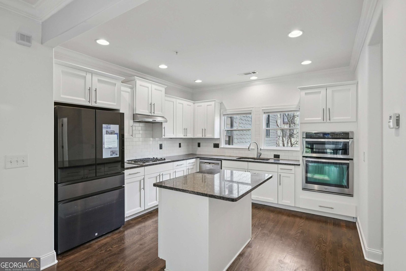 255 Southerland Terrace Atlanta - Photo 11