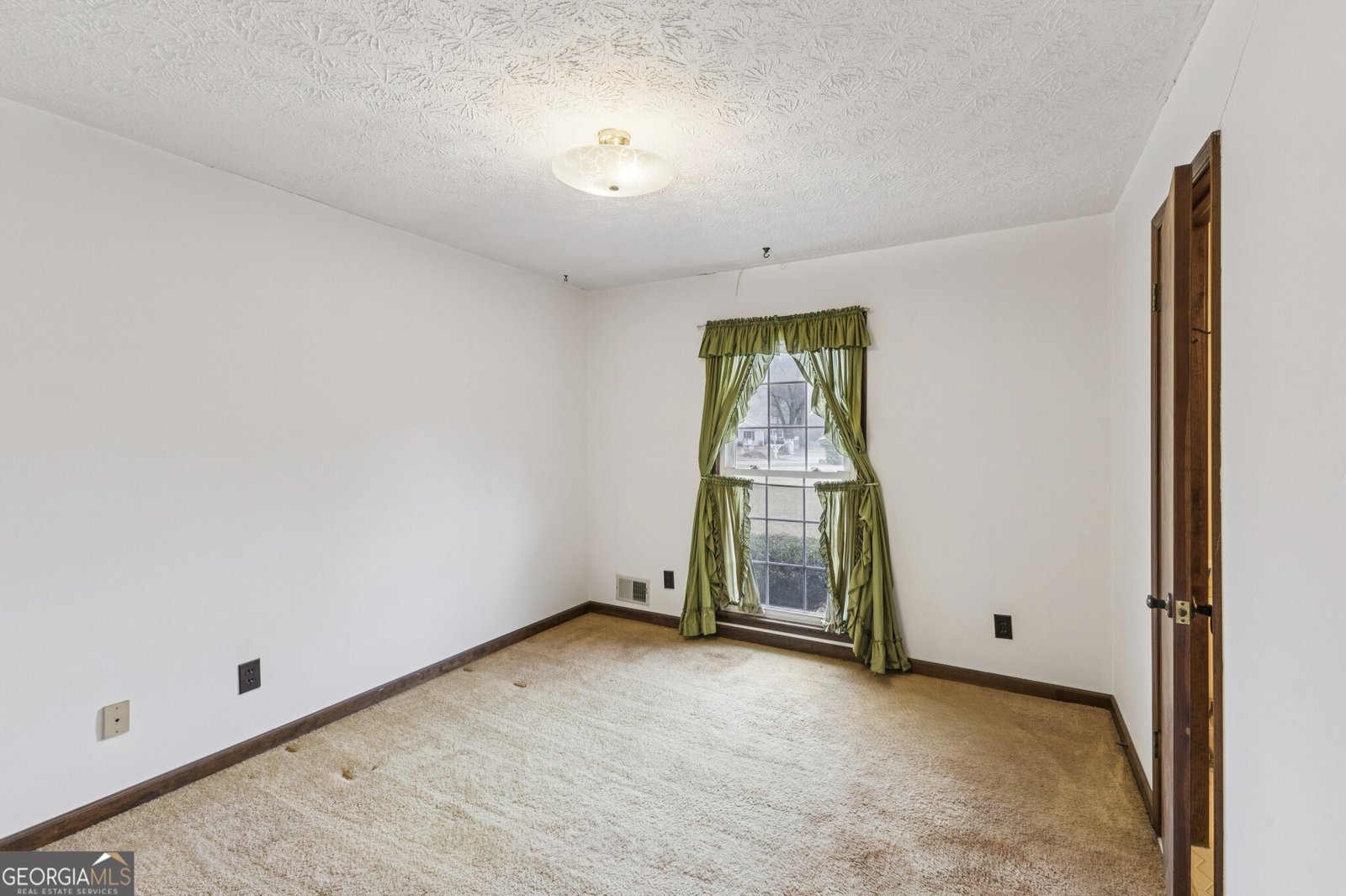 533 Avalon Drive Fayetteville - Photo 18