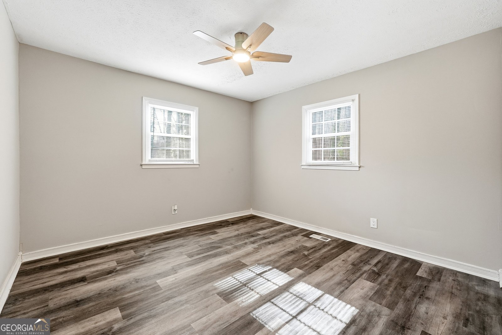 6709 Baker Drive Lithia Springs - Photo 18