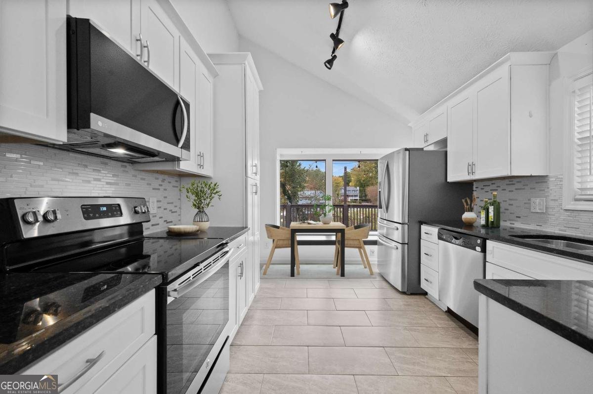 4813 Highpoint Drive Marietta - Photo 13