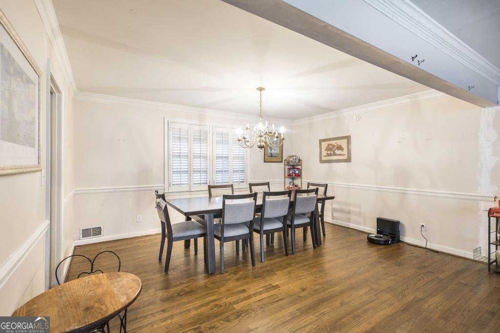 211 Old Club Court Macon - Photo 9