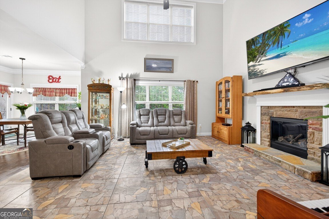 1393 Silver Thorne Court Loganville - Photo 10