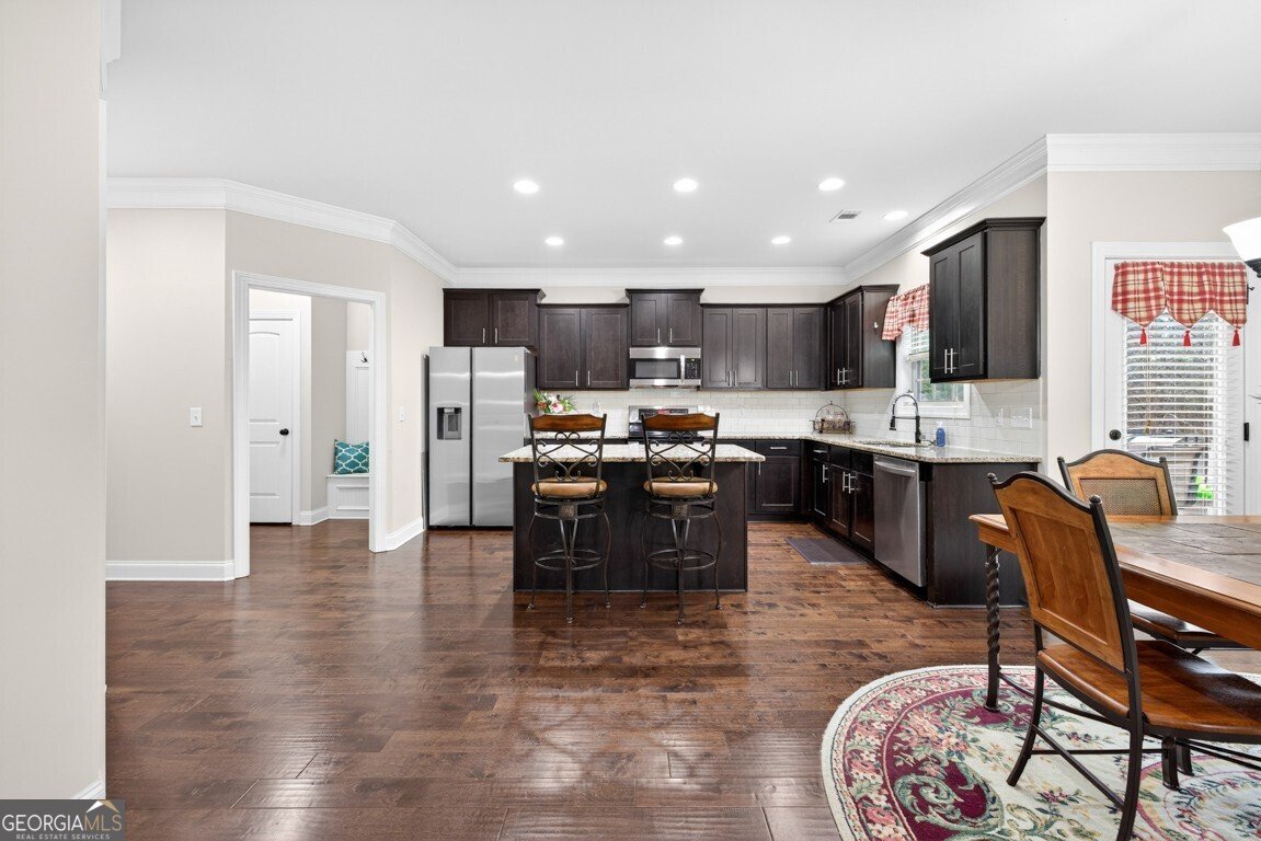 1393 Silver Thorne Court Loganville - Photo 13