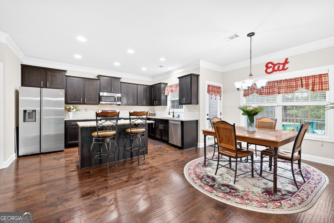 1393 Silver Thorne Court Loganville - Photo 14