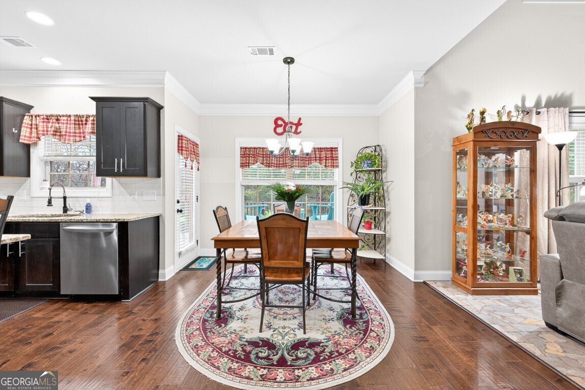 1393 Silver Thorne Court Loganville - Photo 15