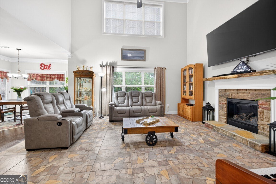 1393 Silver Thorne Court Loganville - Photo 9