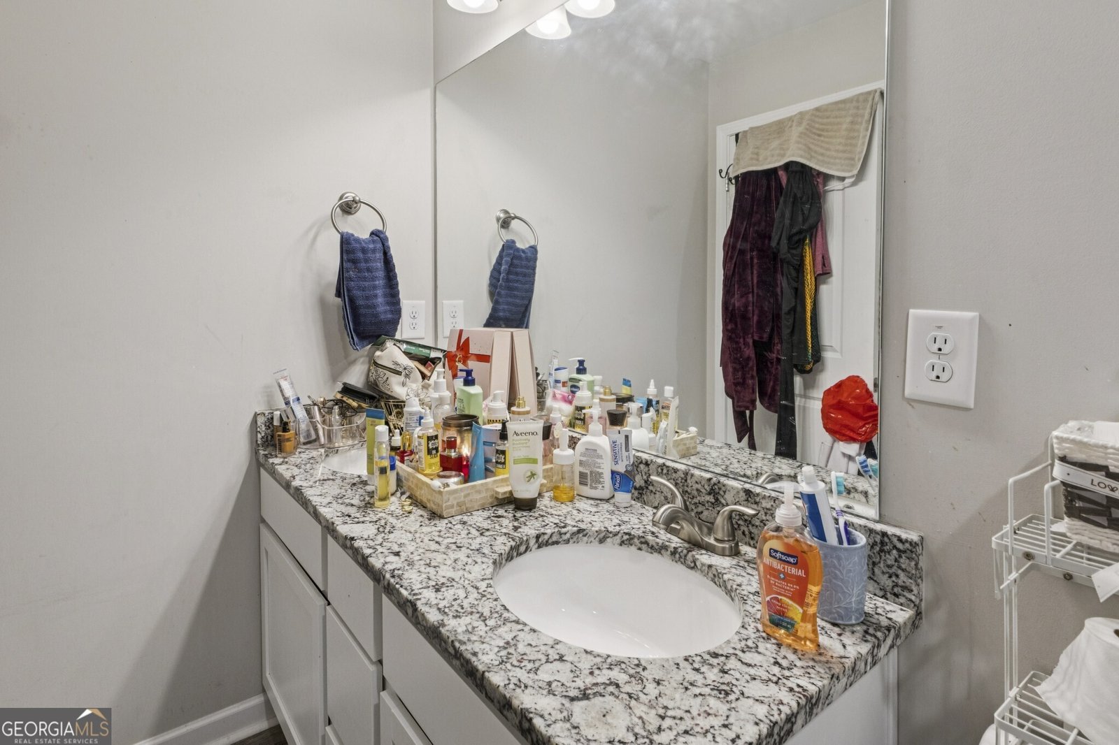 319 Ashigan Street Union City - Photo 10