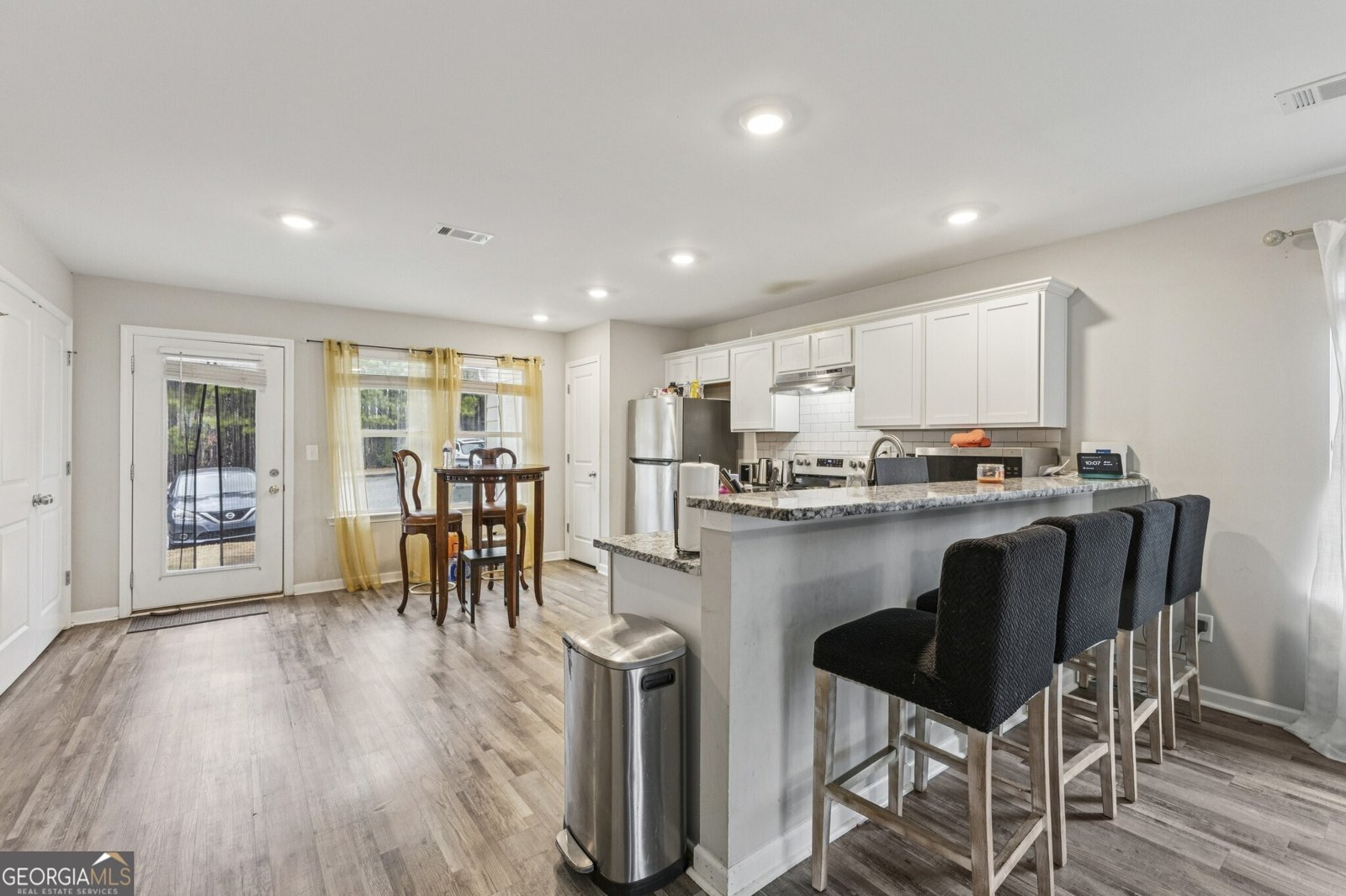 319 Ashigan Street Union City - Photo 6