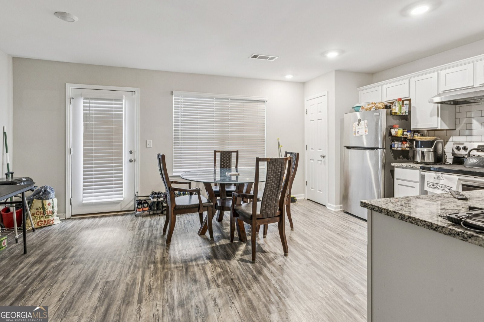 720 Keeshono Street Union City - Photo 8