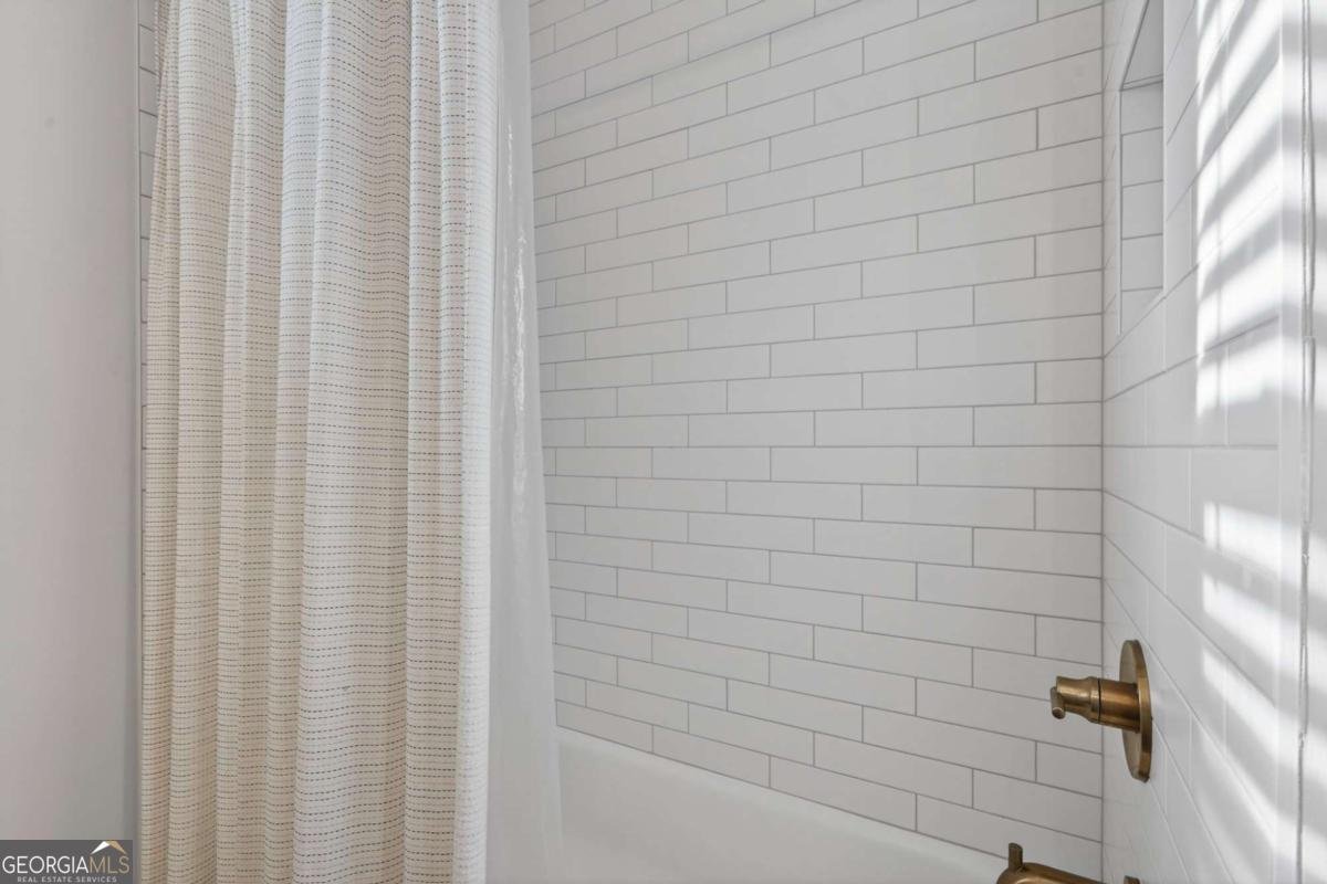 1411 Lake Drive Greensboro - Photo 35