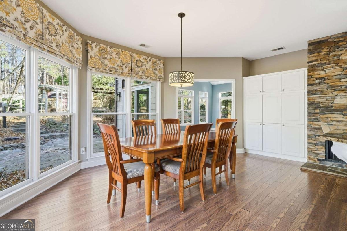 1565 Victoria Walk Cumming - Photo 9