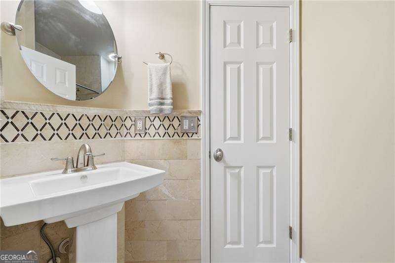 104 Fairway Overlook Woodstock - Photo 10