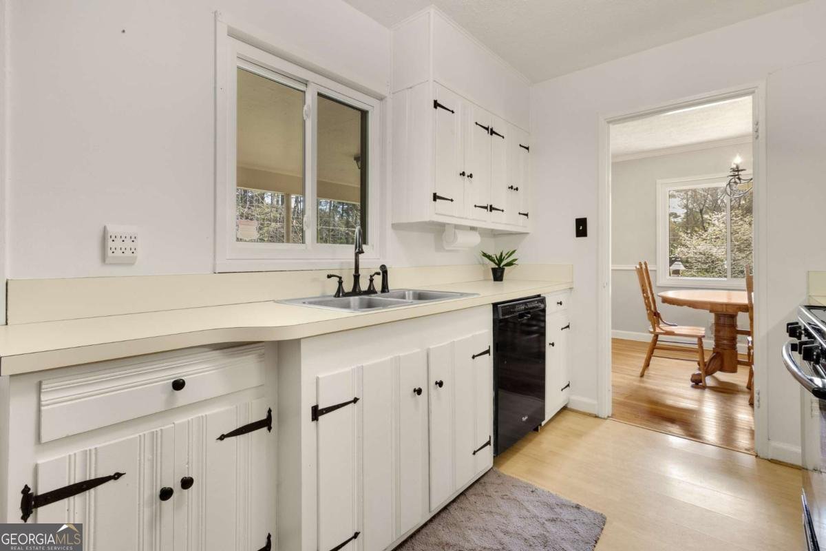 2042 Shady Lane Tucker - Photo 16