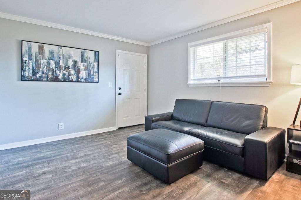 315 Hilderbrand Drive Atlanta - Photo 6