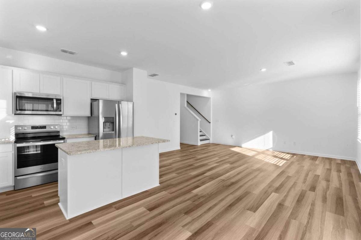 2942 Salinger Way Gainesville - Photo 6