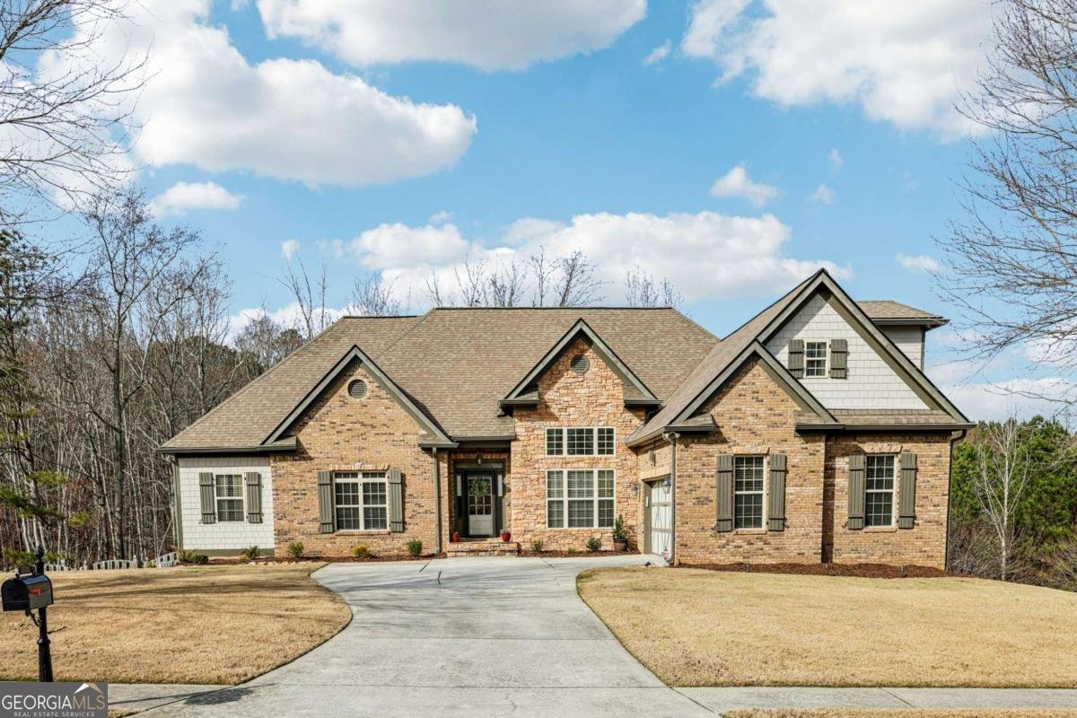 5739 Boulder Ridge Court Flowery Branch - Photo 1