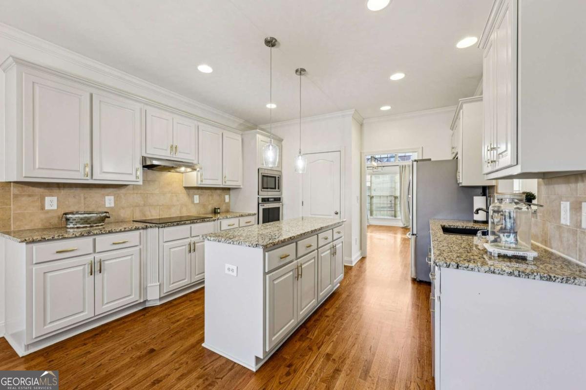 5739 Boulder Ridge Court Flowery Branch - Photo 11