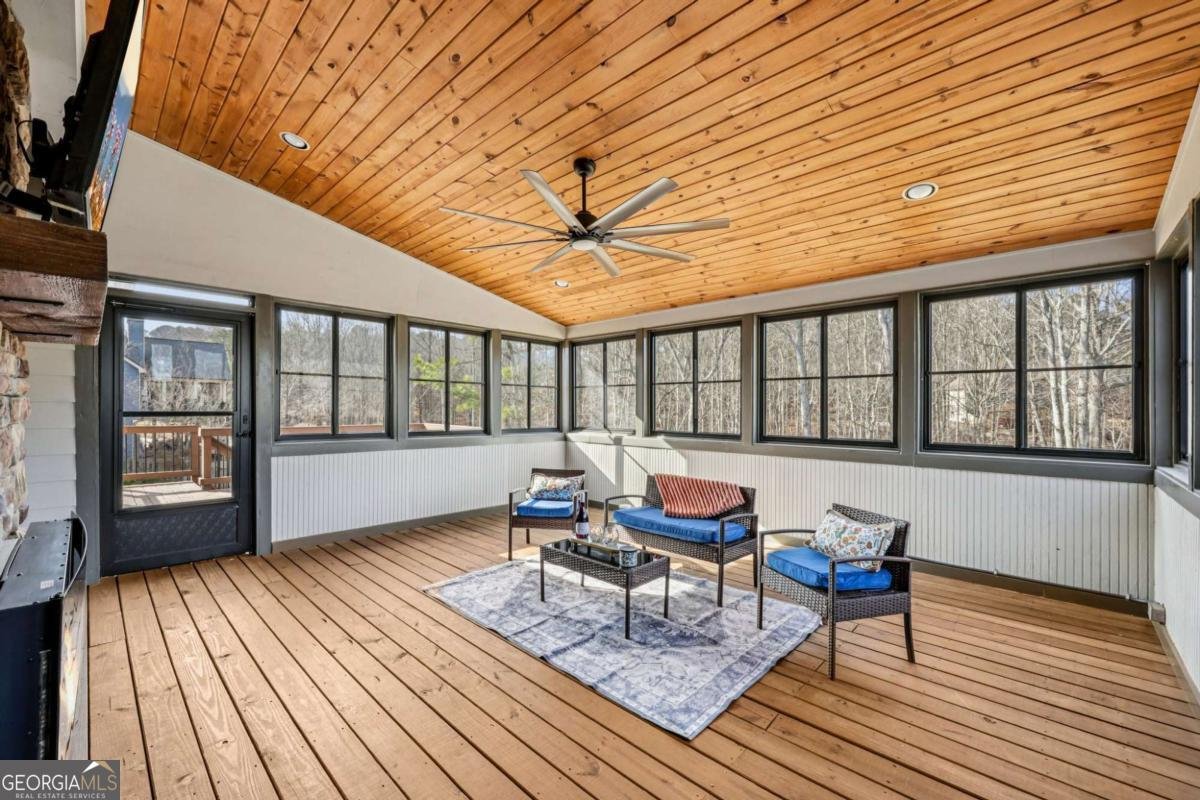 5739 Boulder Ridge Court Flowery Branch - Photo 8