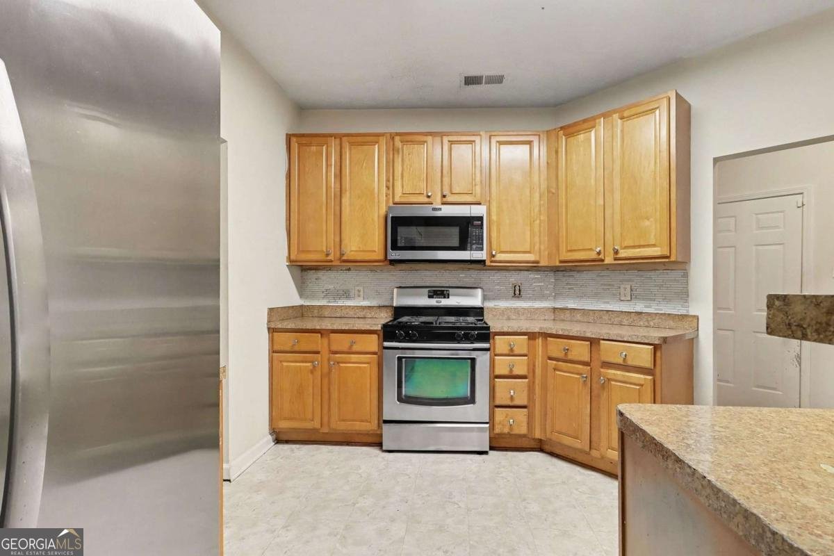 745 New Magnolia Court Atlanta - Photo 6