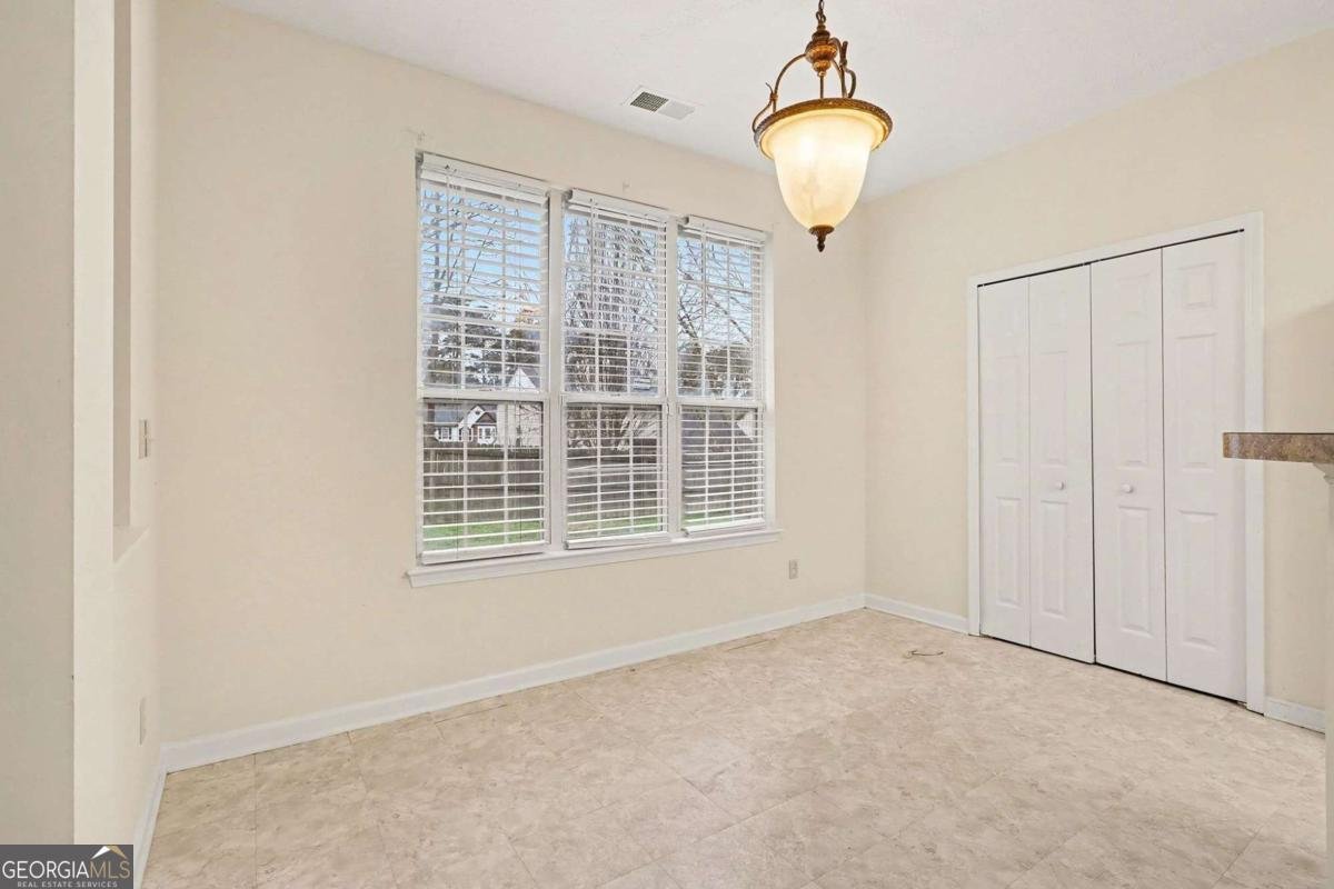 745 New Magnolia Court Atlanta - Photo 7