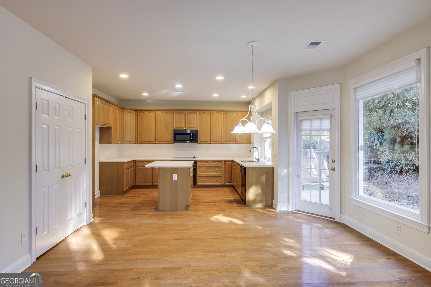 6350 Glen Oaks Lane Atlanta - Photo 19